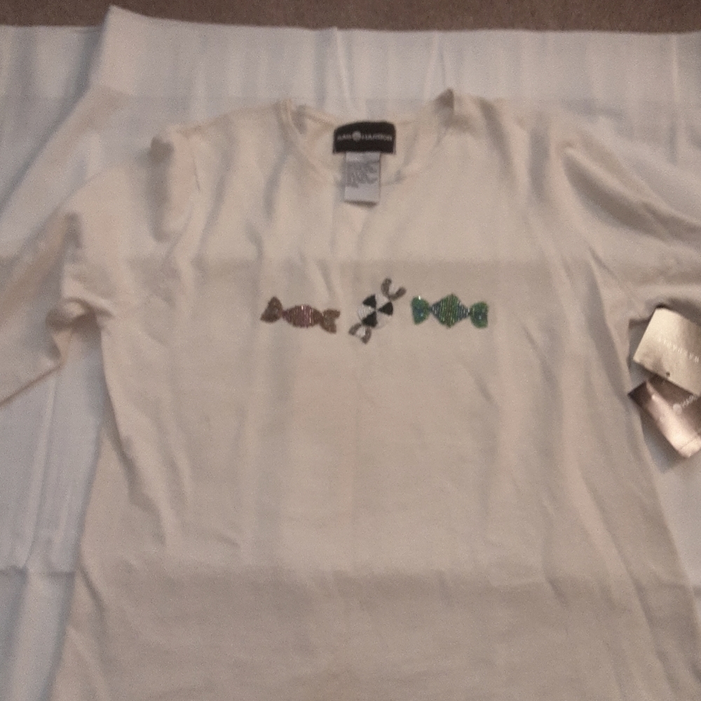 Sag Harbor blouse size medium beige with sparkles